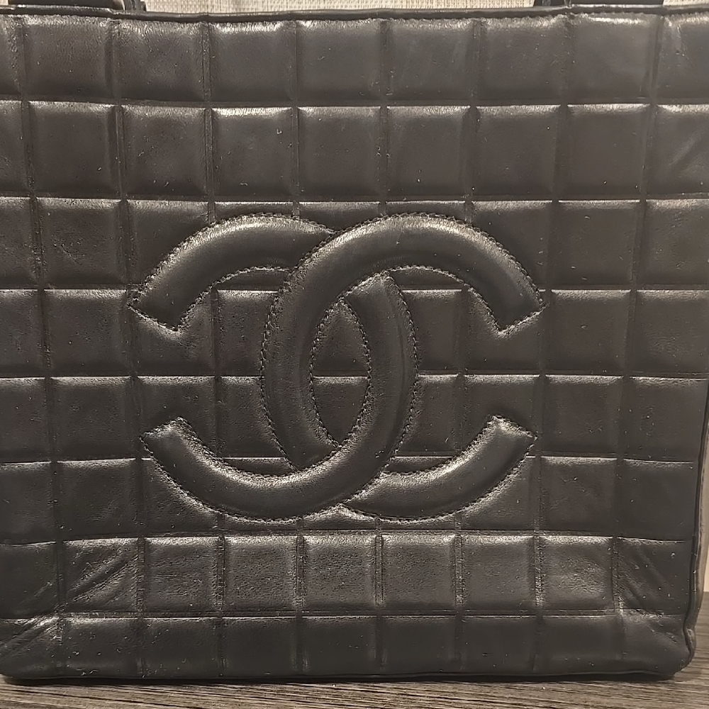 CHANEL With COA Black Quilted Leather Bag